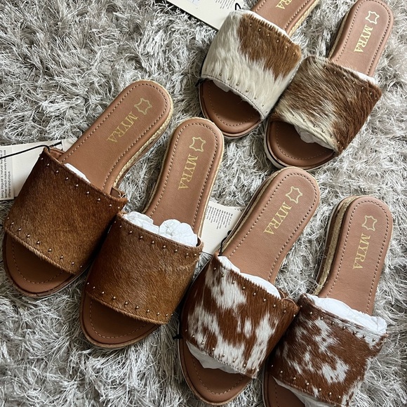 Myra Bag Shoes - Myra Bag Cowhide Slide Sandals in Brown and White